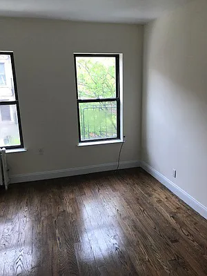 Rented by Real Broker NY LLC | media 22