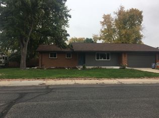 7572 Lee Dr, Arvada, CO 80005
