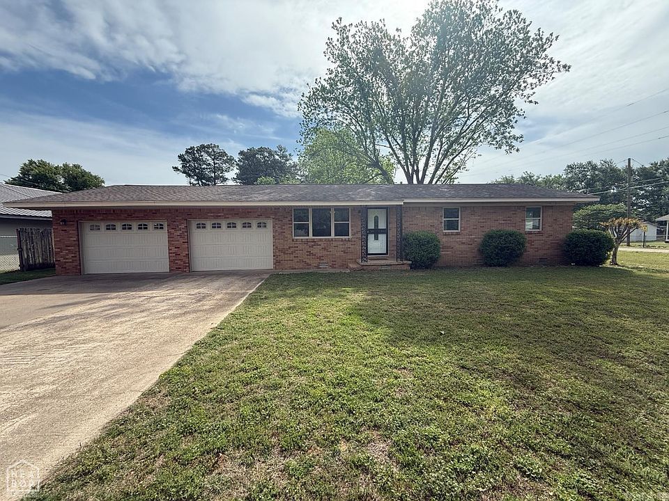 1st image of 204 Catfish Dr