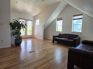 1570 S Quivas St, Denver, CO 80223