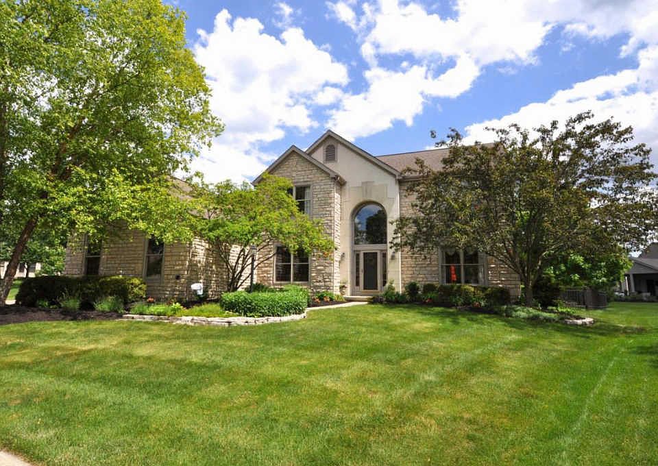 1st image of 5547 Forest Knoll Ct