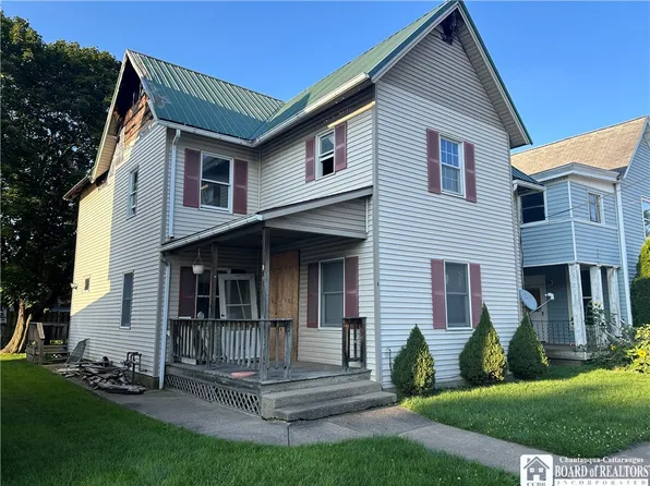 1 Dyke St, Andover, NY 14806