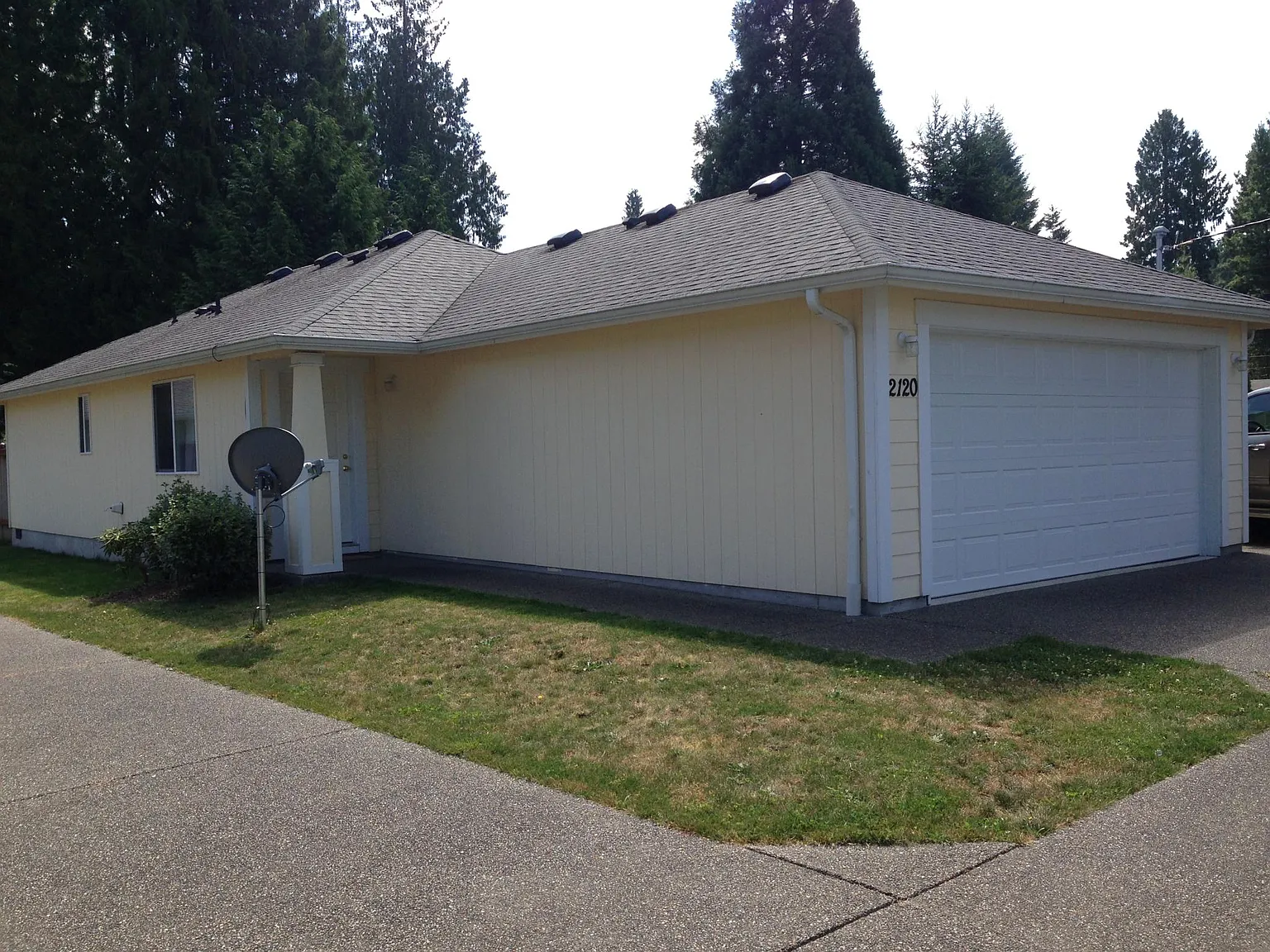 3 bed, 1000 sqft, $2,295 — Photo 1
