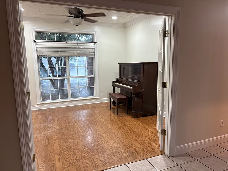 1503 Massachusetts Ave — Photo 5