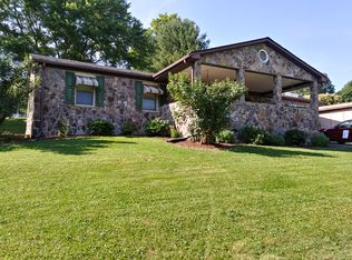 18167 Ridgeview Dr, Abingdon, VA 24211