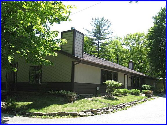 5th image of 6606 Pearl Ln #207
