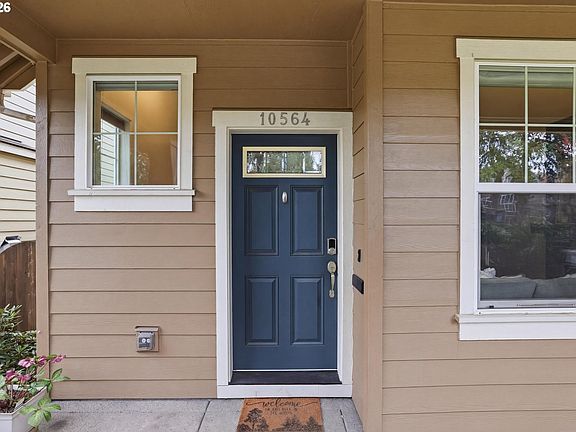 3rd image of 10564 NE Gateway St