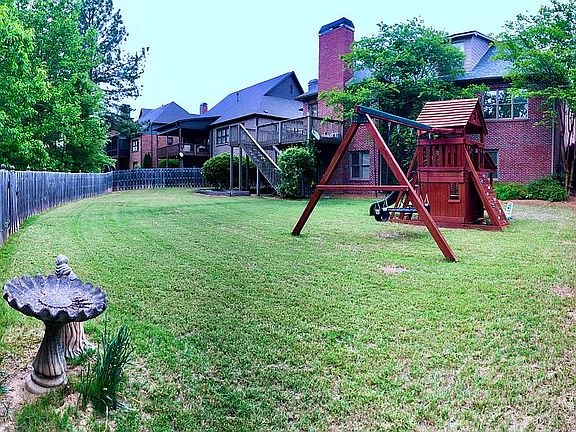 Large fenced in back yard!