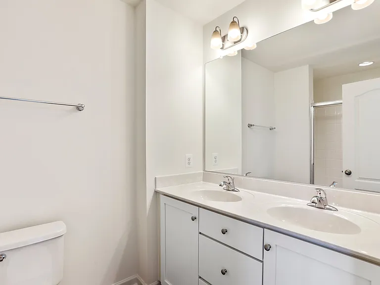 88 Mossdale Blvd — Photo 6