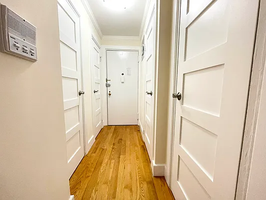 Rented by Bruma Realty LLC | media 5