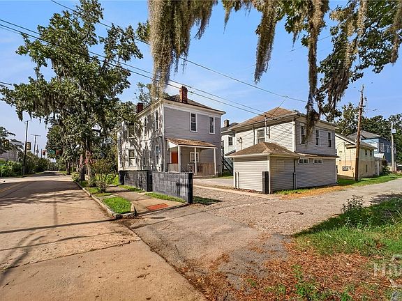 2nd image of 836 E Henry Street