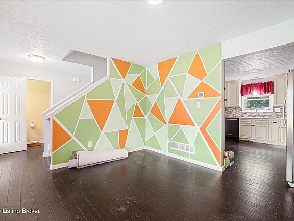 4th image of 5414 Bannon Crossings Dr