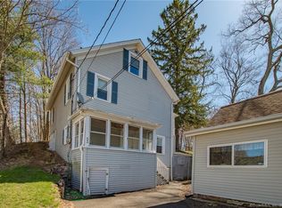 53 Oak St, Southington, CT 06489