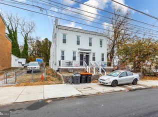 608 E 9th St, Chester, PA 19013