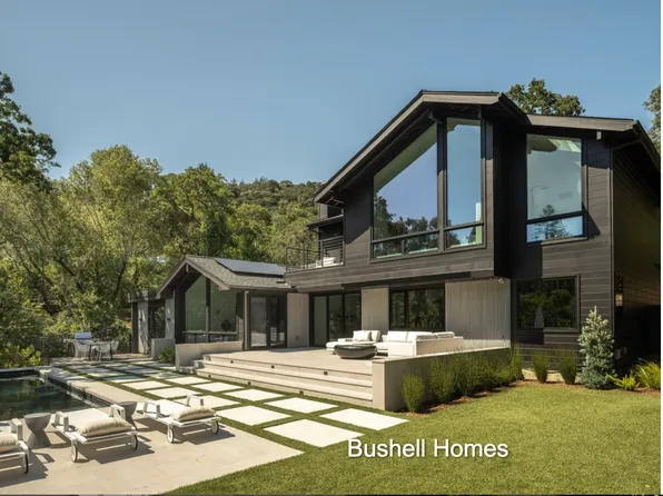 31 N Ridgewood Rd, Kentfield, CA 94904