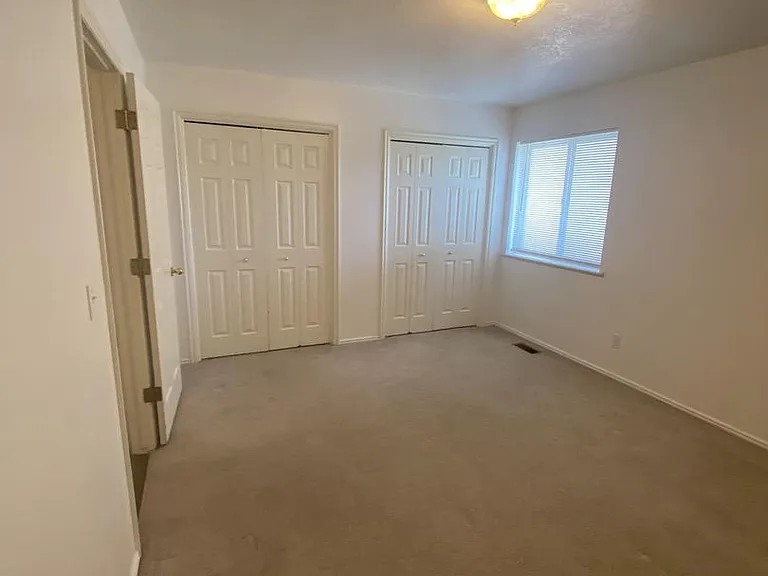 295 W 600 N #2 — Photo 15