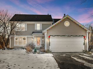 1124 Stonebridge Ct, Elgin, IL 60120