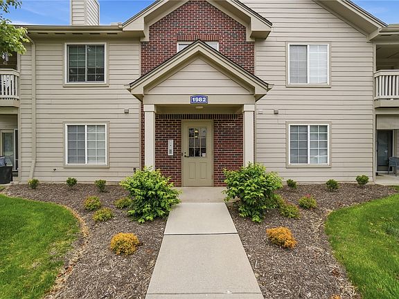 4th image of 1982 Waterstone Blvd APT 208
