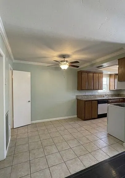 23410 Sunset Crossing Rd #D — Photo 7