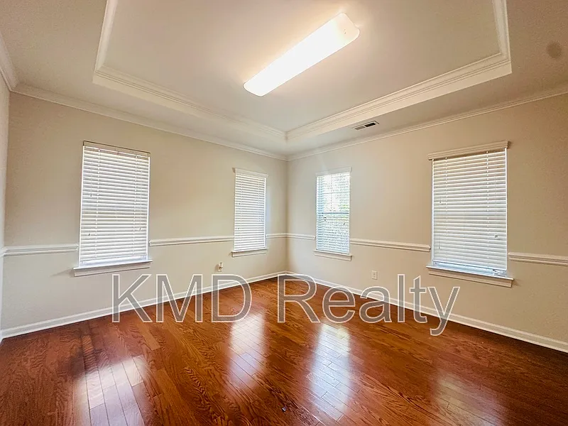 4 bed, 3.0 bath, 3147 sqft, $2,850 — Photo 4