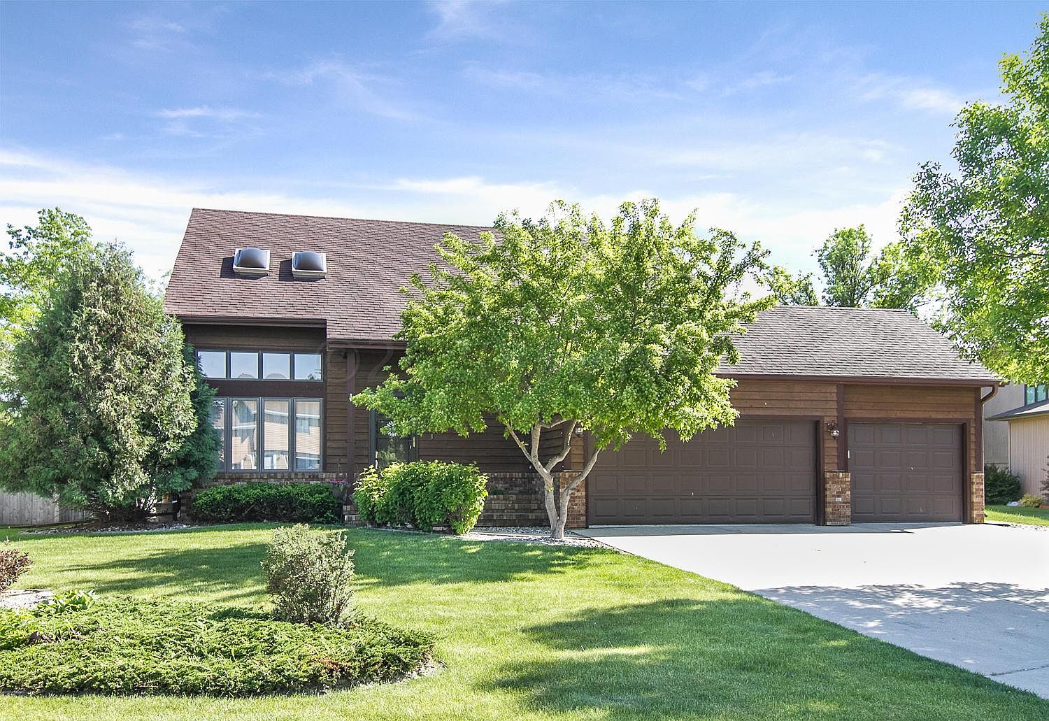 2708 Village Green Dr, Moorhead, MN 56560 Zillow