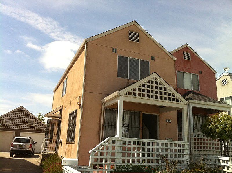 2nd image of 753 10th St