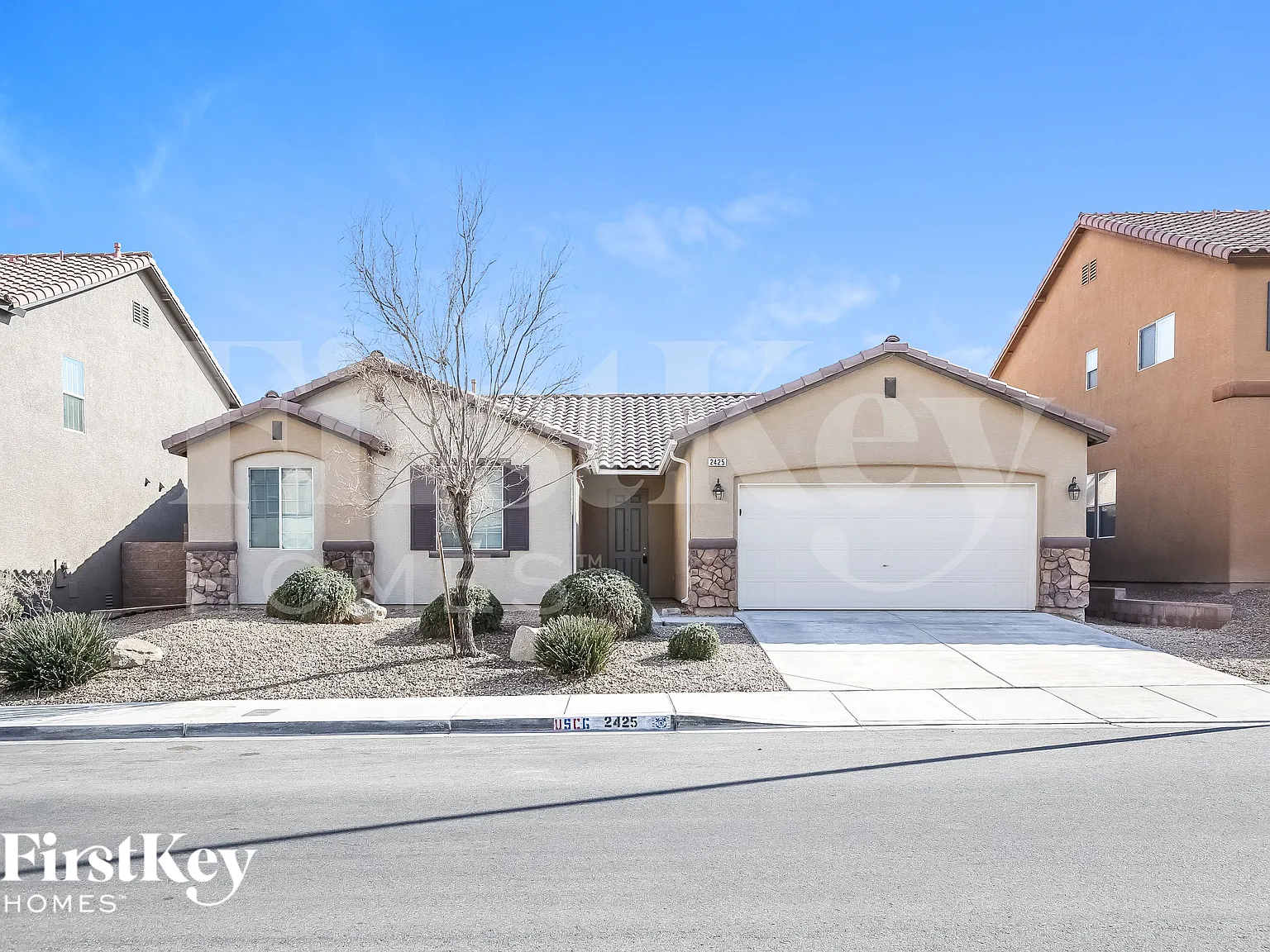 3 bed, 2.0 bath, 1982 sqft, $2,535 — Photo 2