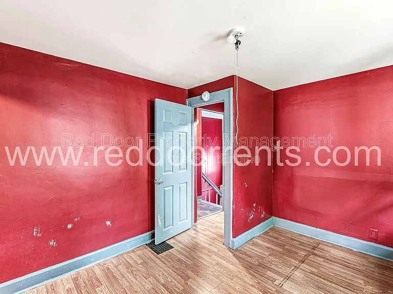 408 N Oakland Ave #B — Photo 5