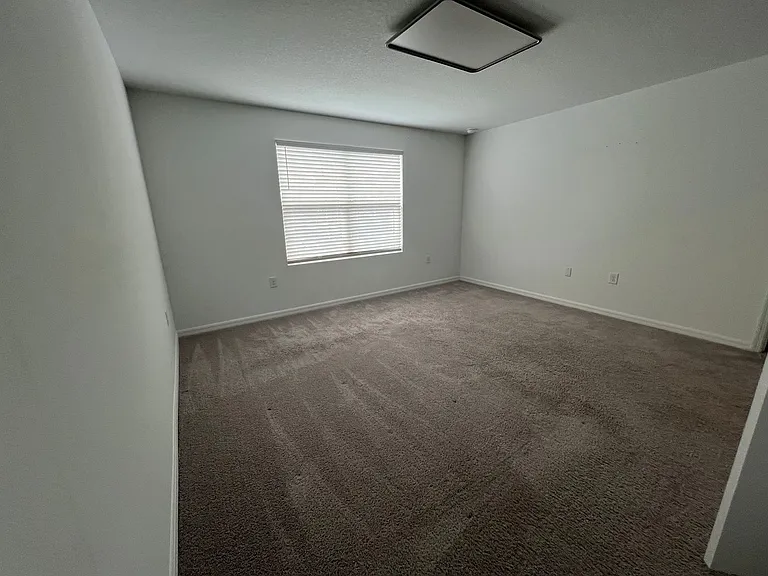 117 Mandovi St — Photo 15