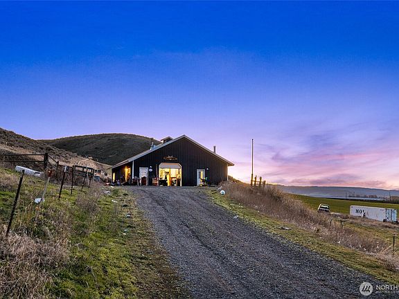 2nd image of 1091 Mellergaard Road