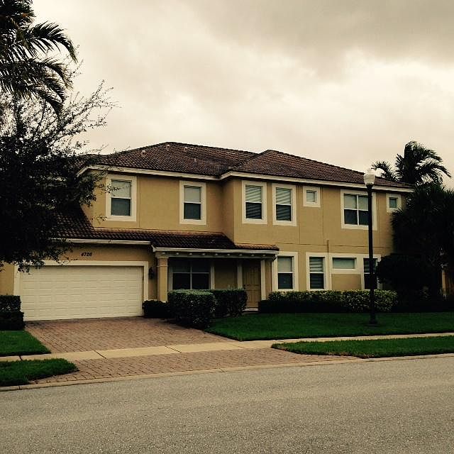 1st image of 4726 Cadiz Circle