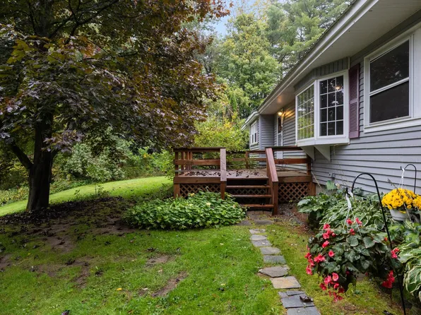 9042 Williston Road, Williston, VT 05495