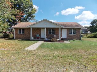 2813 Ritter Dr, Shady Spring, WV 25918