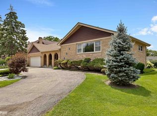 9152 Knight Ave, Des Plaines, IL 60016