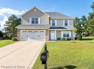 212 Blacksmith Ln, Raeford, NC 28376