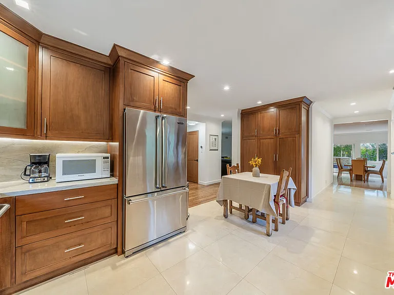 3771 Longview Valley Rd — Photo 38