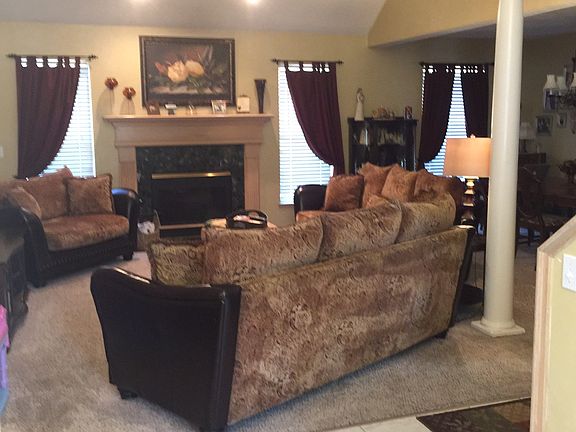 3rd image of 2208 Buena Vista Dr
