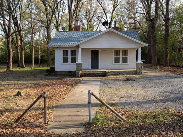 512 E Main St, Marshville, NC 28103