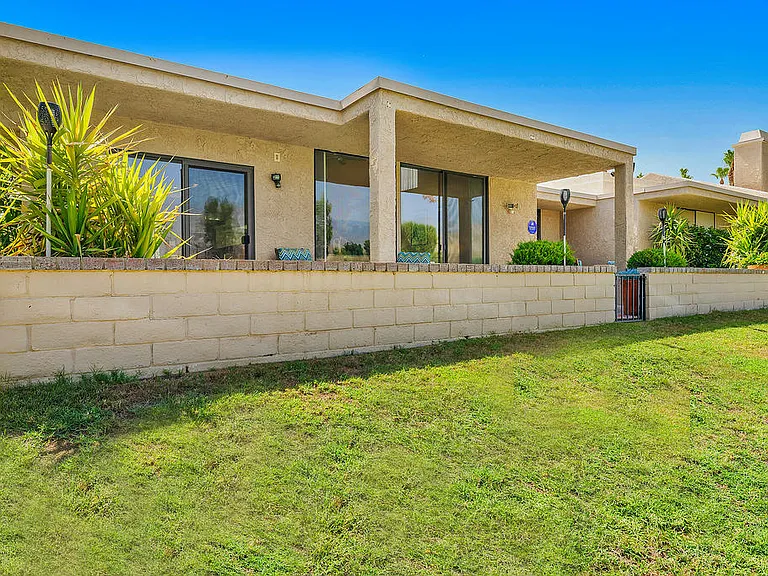68882 Calle Mula — Photo 19
