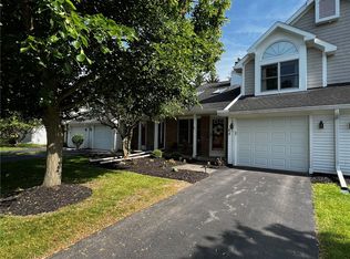 68 Running Creek Cir, Rochester, NY 14623