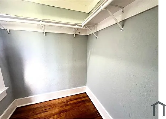 1319 Meridian Ave — Photo 9