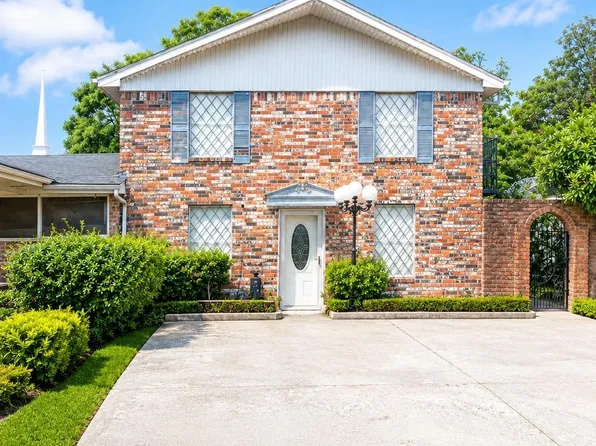 5727 Weaver Rd #B, Houston, TX 77016