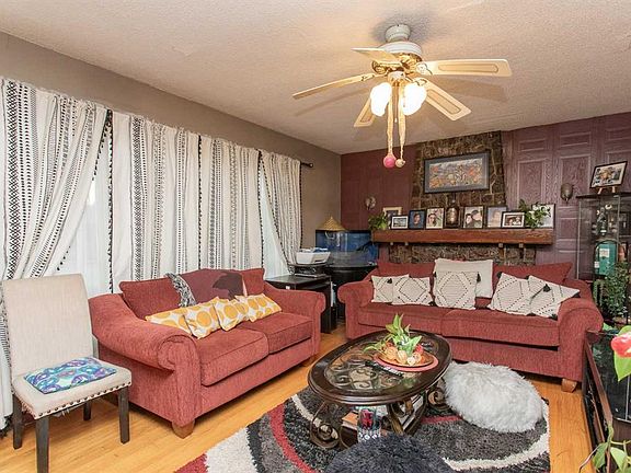 4th image of 5423 N 50th Ave