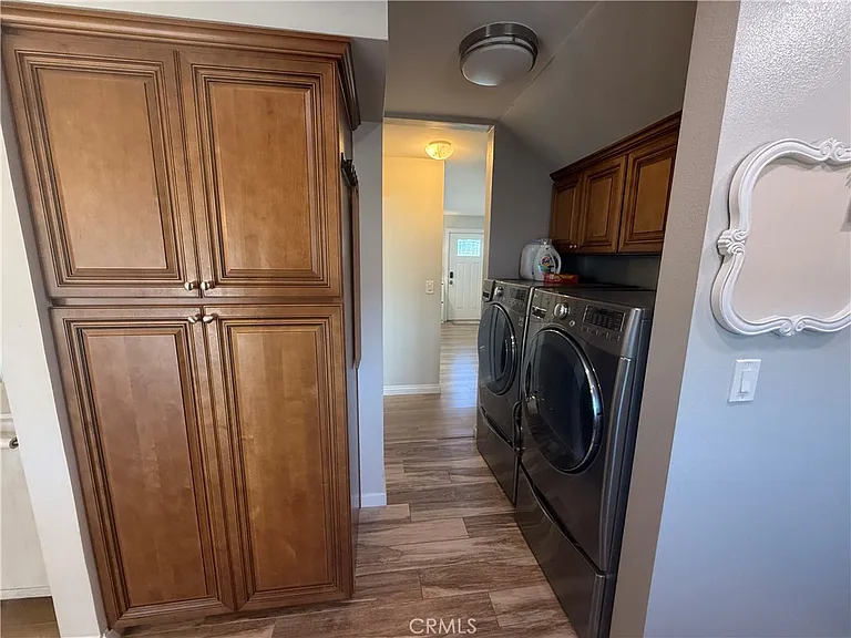 8234 Hamilton Grn — Photo 6