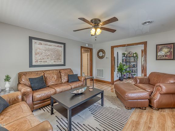 4th image of 75 24th St