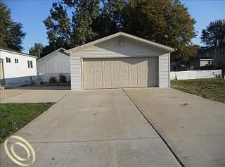 2nd image of 1161 Barchester St