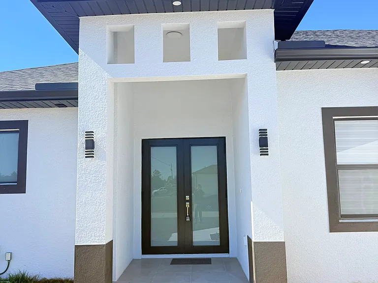 2504 Vera Ave S — Photo 3