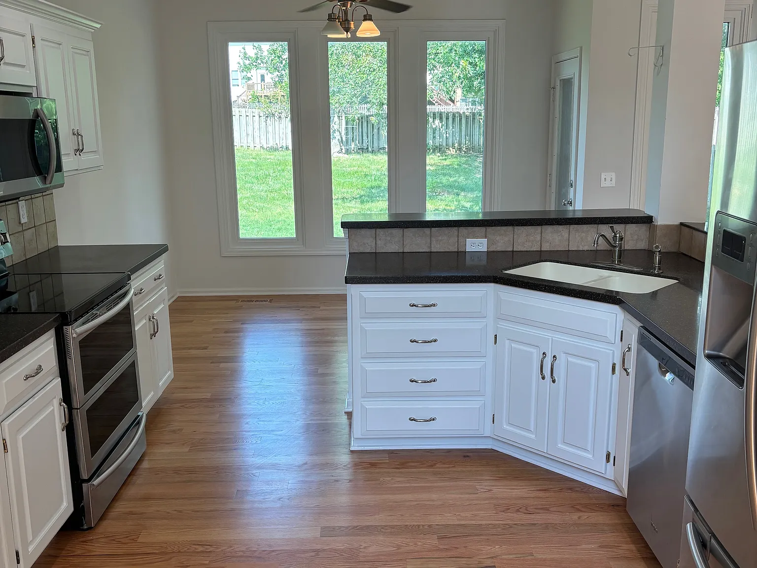 14874 South Summit Street - 1 — Photo 3