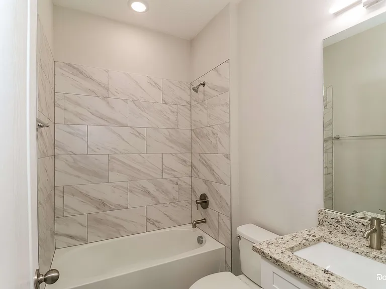 431 Arkansas Ct — Photo 12