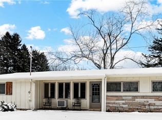 5748 Hunter Rd, Enon, OH 45323